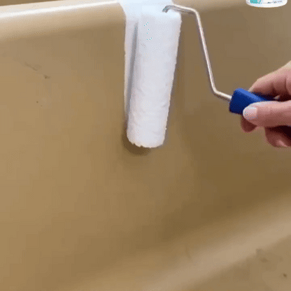 Tile and tub refinishing paint application